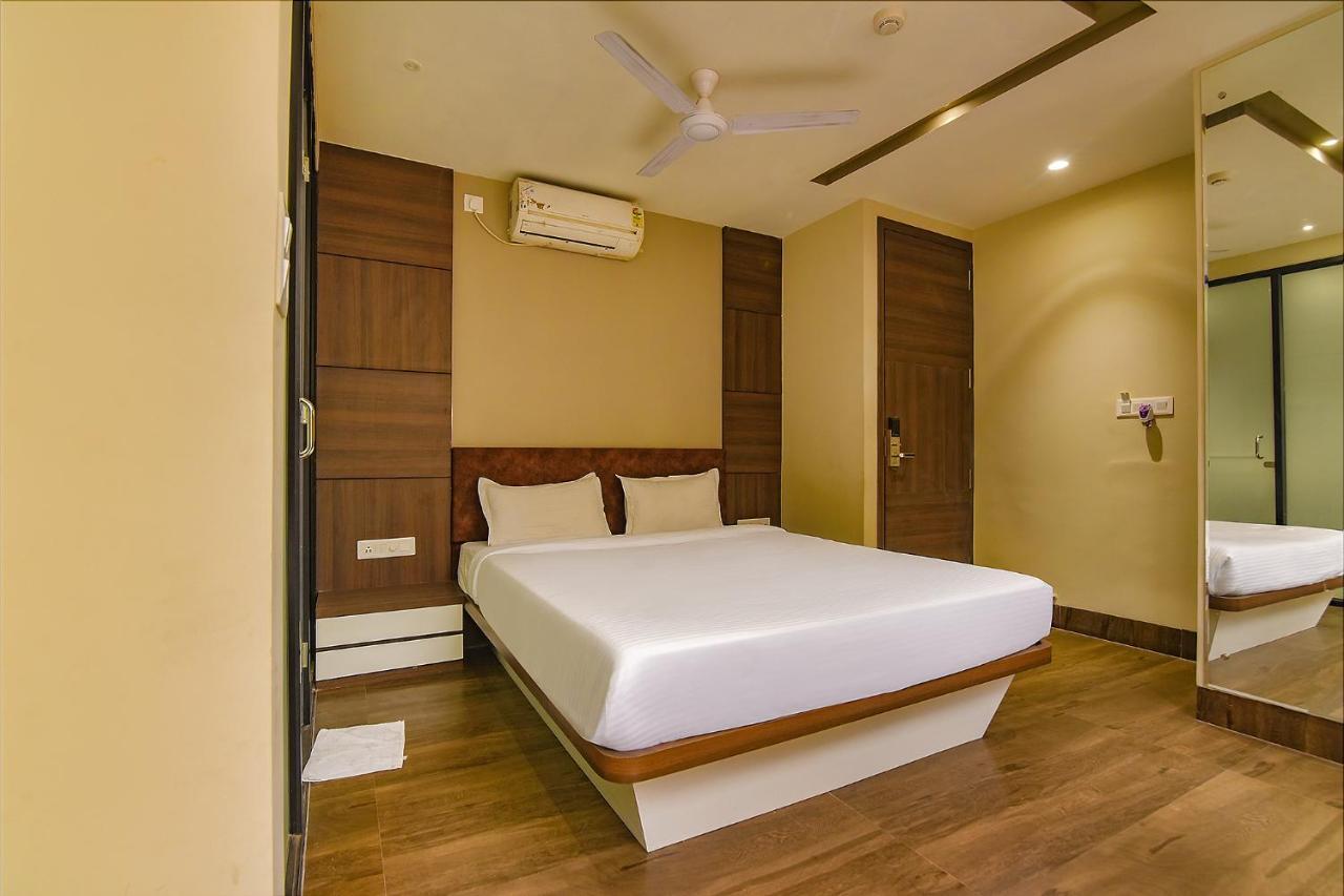 Fabhotel Eros 282 - Nr Sreebhumi โกลกาตา ภายนอก รูปภาพ